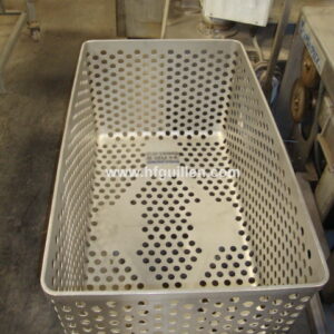 JAULA PERFORADA EN ACERO INOXIDABLE CON RUEDAS