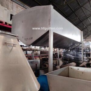 TOLVA DE ACUMULACIÓN Y ALIMENTACIÓN CON 4 SALIDAS