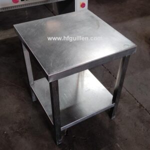 MESA EN ACERO INOX CON BALDA 60x60 cm