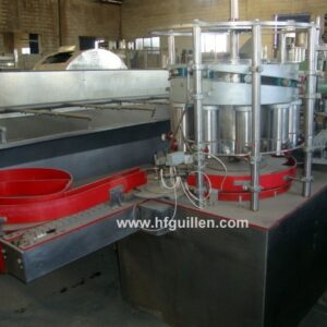 LLENADORA DE LIQUIDOS ROTATIVA