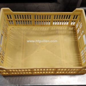 CAJAS DE PLÁSTICO AMARILLAS CON RANURAS LATERALES (41 UDS.)