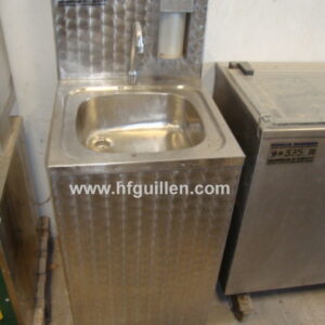 LAVAMANOS EN ACERO INOXIDABLE