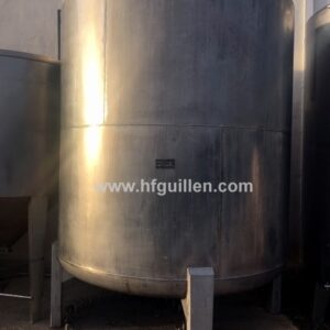 DEPÓSITO EN ACERO INOXIDABLE 10.000 L CON AGITADOR