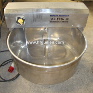 AMASADORA PEQUEÑA EN ACERO INOXIDABLE