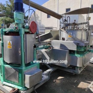 CERRADORA COMACO AGM 6 CON PLATO NO MOTORIZADO Y GRUPO DE VACÍO 24 DE VÁLVULAS