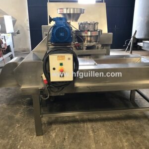 CORTADORA DE CUBOS DE PIMIENTO