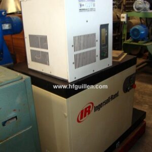 COMPRESOR DE TORNILLO DE AIRE CON SECADOR (PARA DESPIECE)