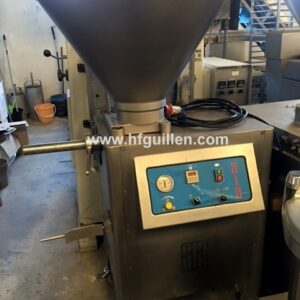 EMBUTIDORA EN CONTINUO CON VACÍO SIA